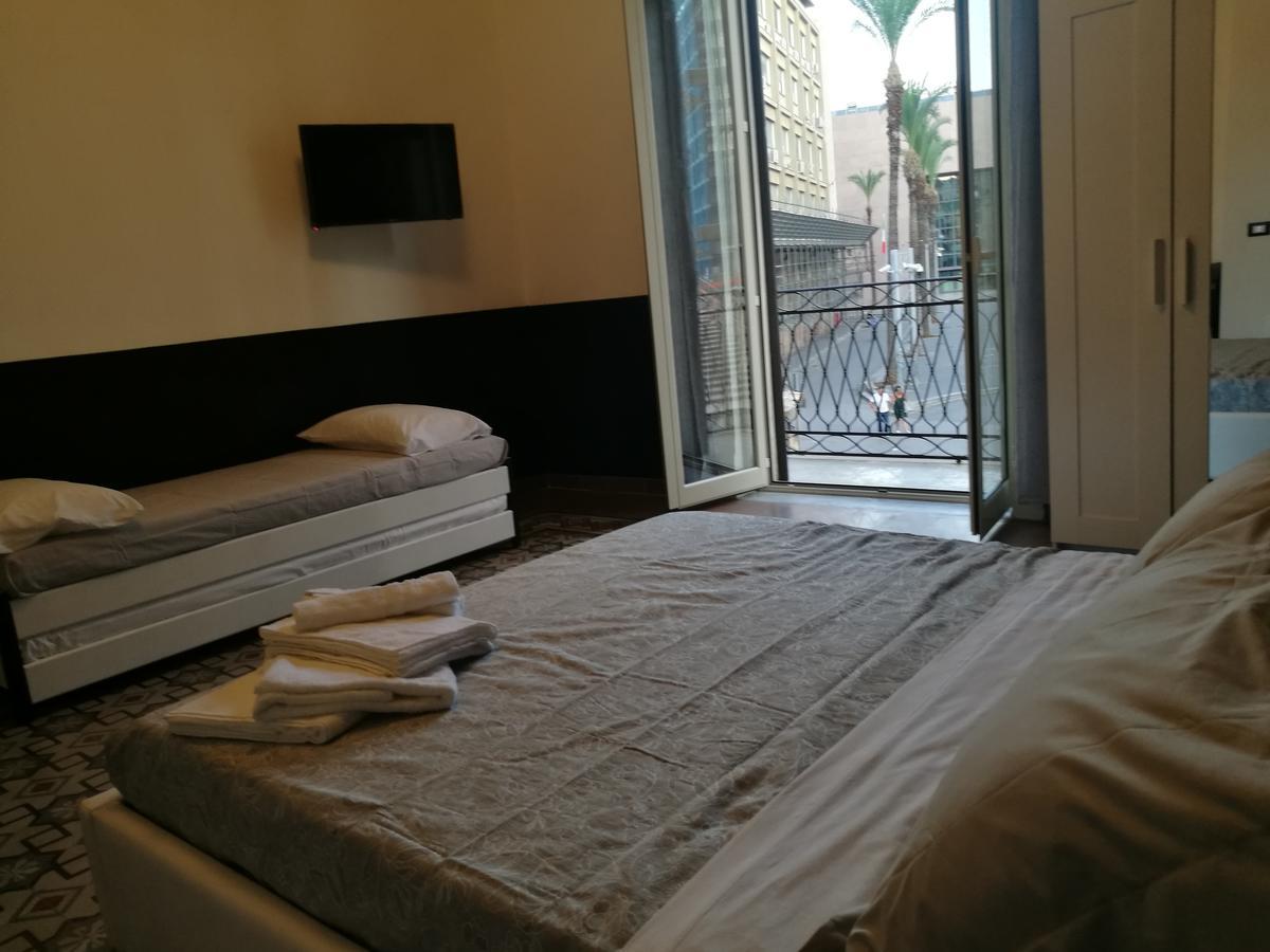 Volturno 106 Bed & Breakfast Palermo Ngoại thất bức ảnh