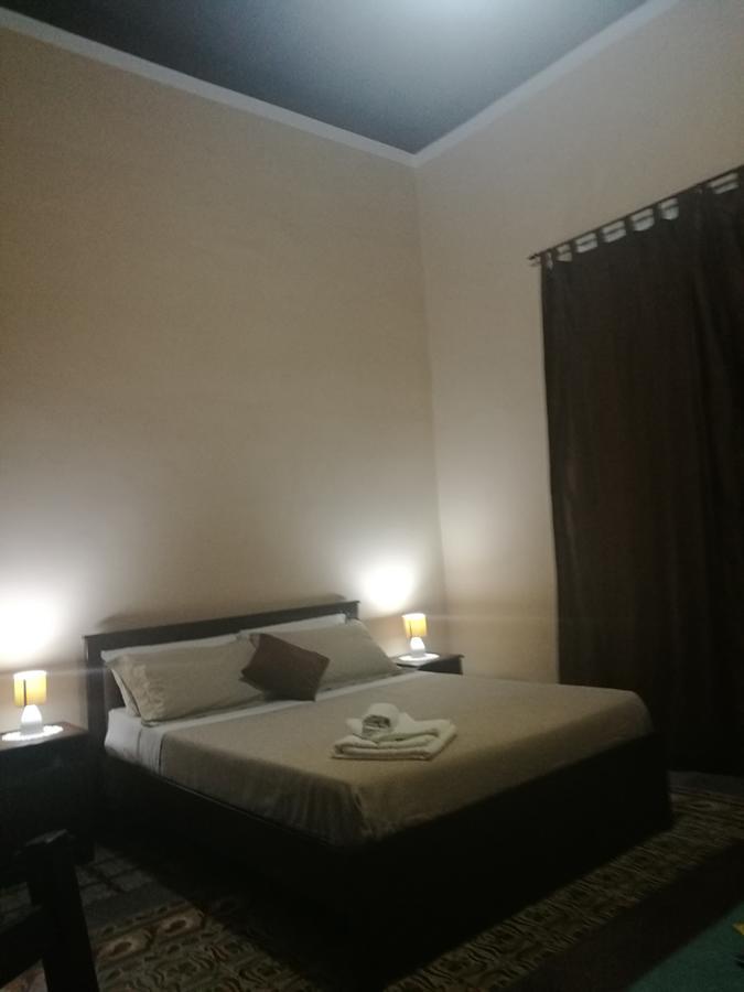 Volturno 106 Bed & Breakfast Palermo Ngoại thất bức ảnh