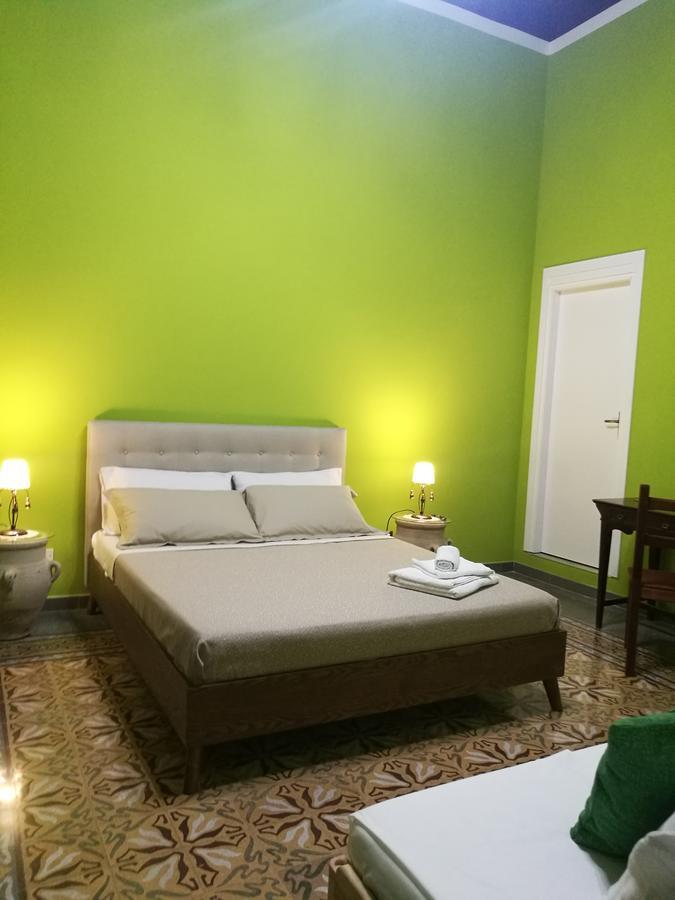Volturno 106 Bed & Breakfast Palermo Ngoại thất bức ảnh